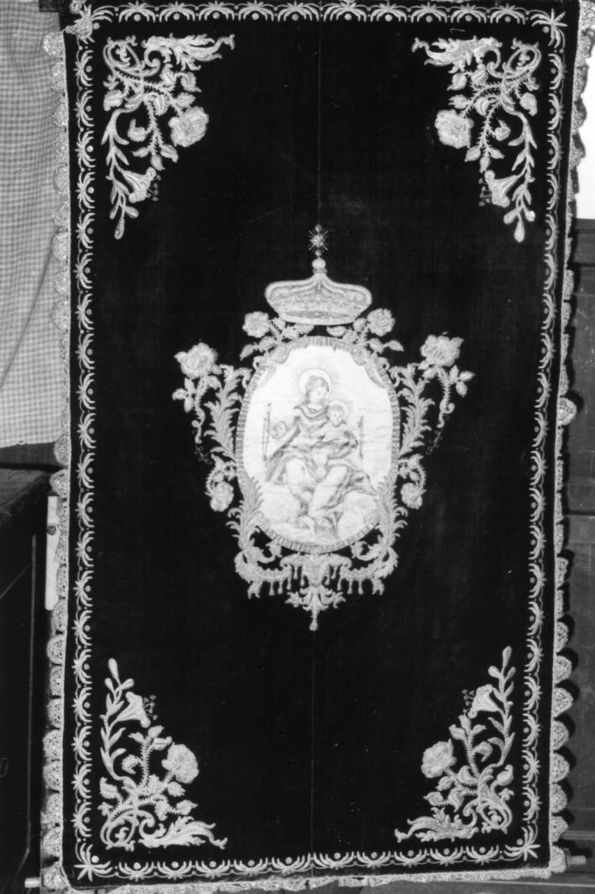 stendardo processionale - manifattura modenese (prima metà sec. XIX)