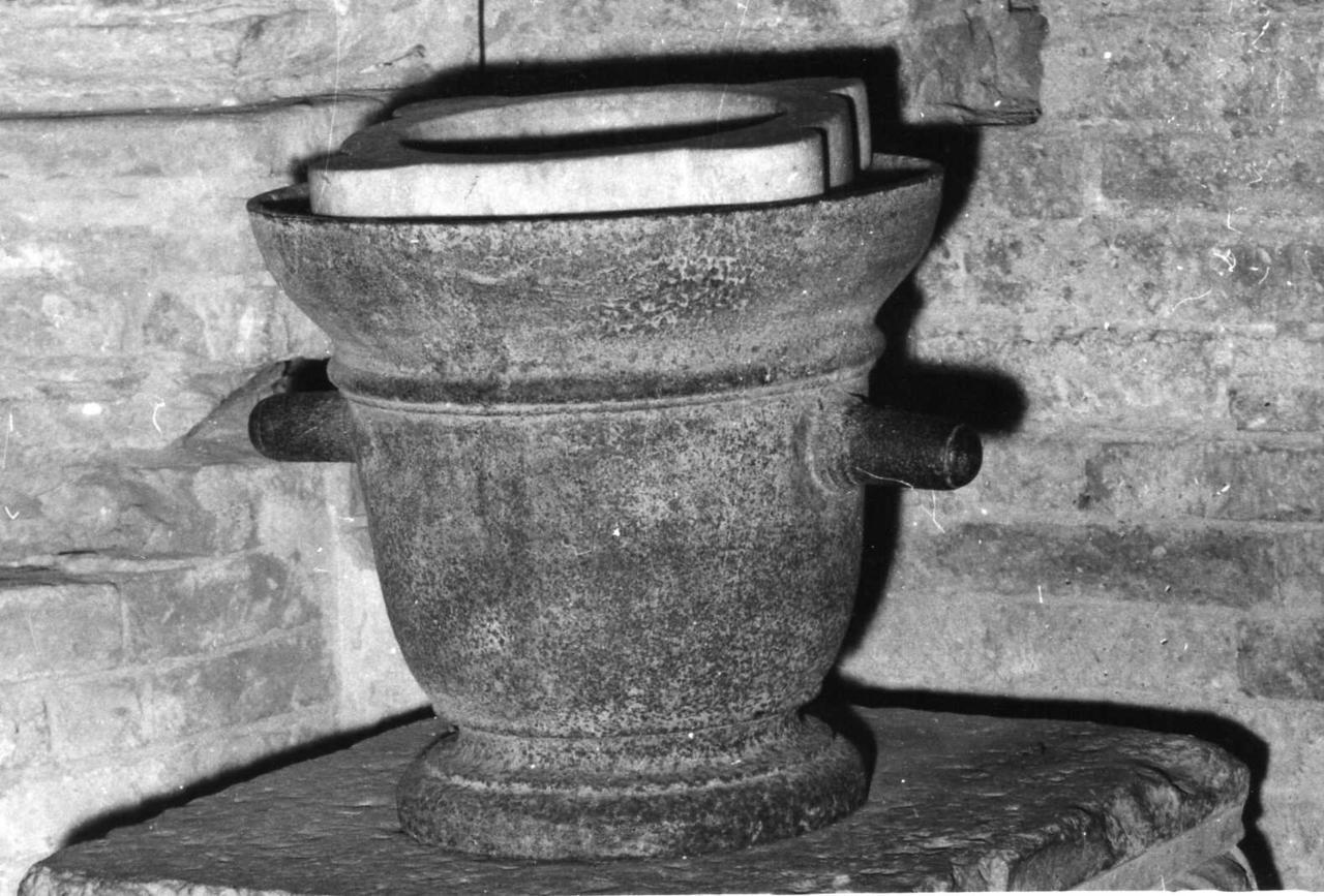 mortaio - bottega emiliana (inizio sec. XIX)