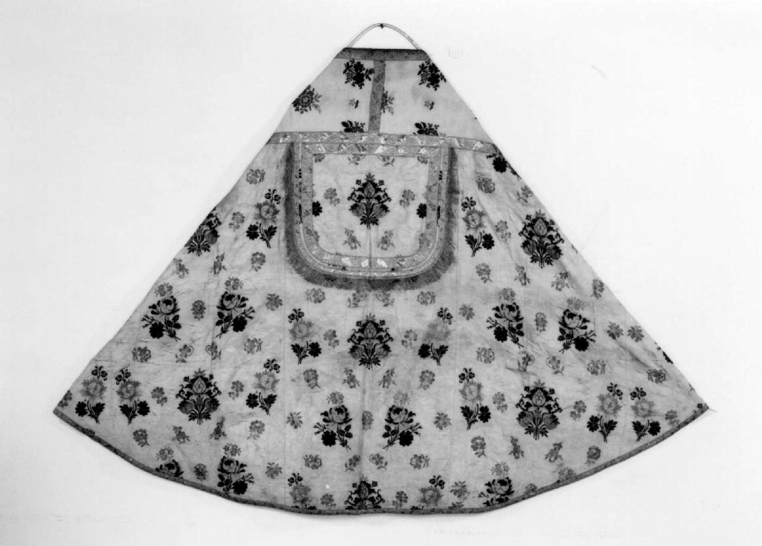 piviale - manifattura italiana (seconda metà sec. XIX)