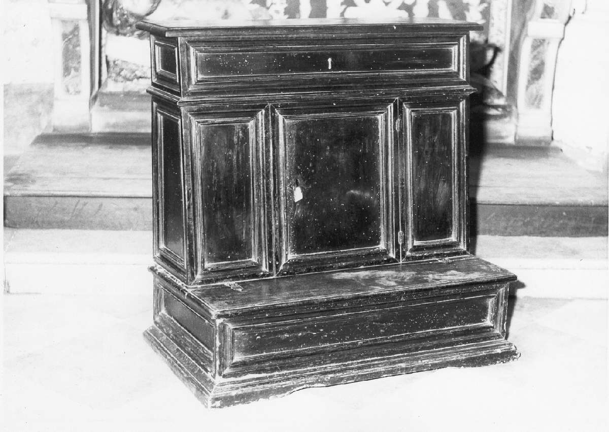 inginocchiatoio - manifattura reggiana (seconda metà sec. XVII)