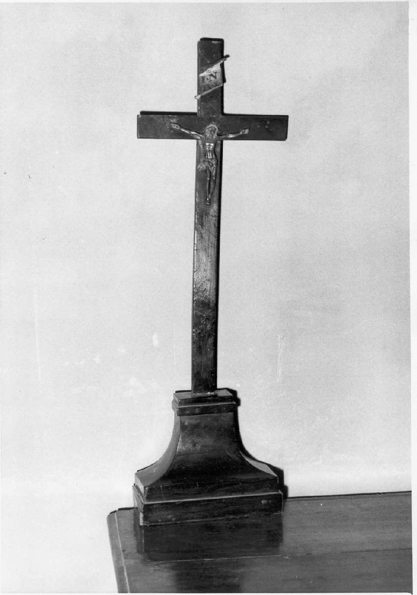 croce da tavolo - manifattura emiliana (seconda metà sec. XVIII)