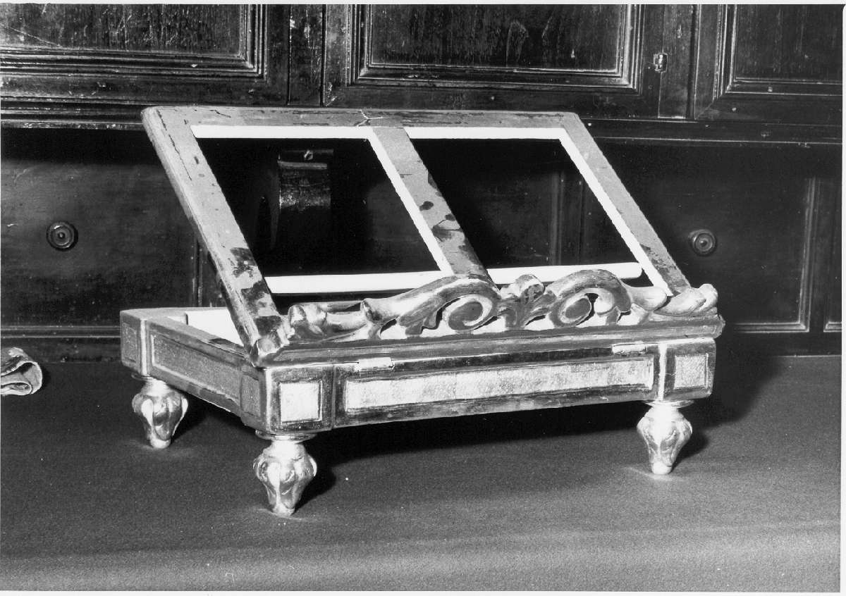 leggio - manifattura emiliana (seconda metà sec. XIX)