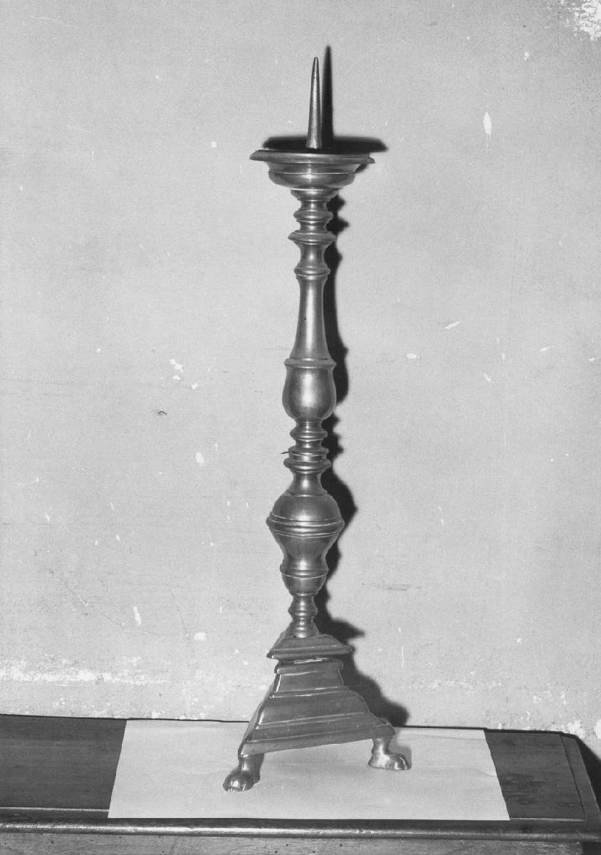 candeliere, serie - manifattura emiliana (sec. XVIII)