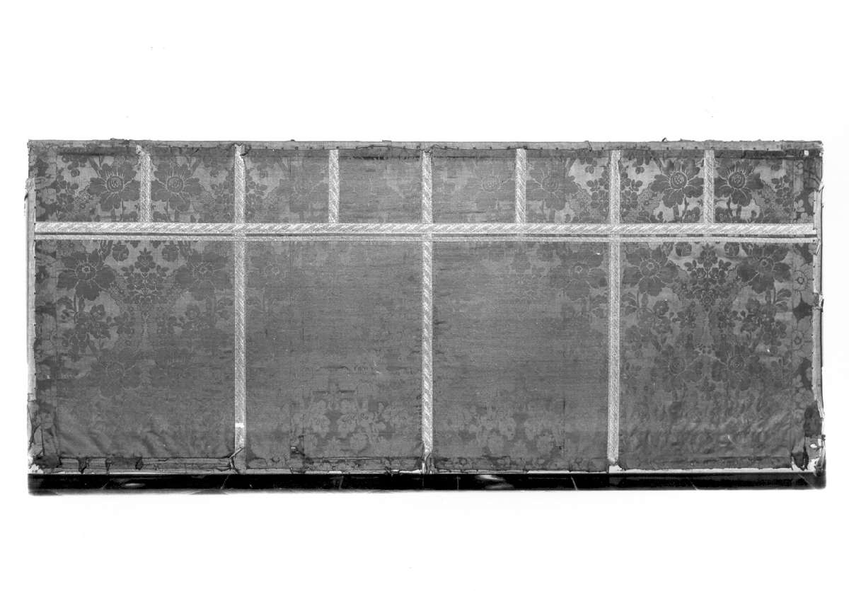 paliotto - manifattura italiana (metà sec. XVIII)