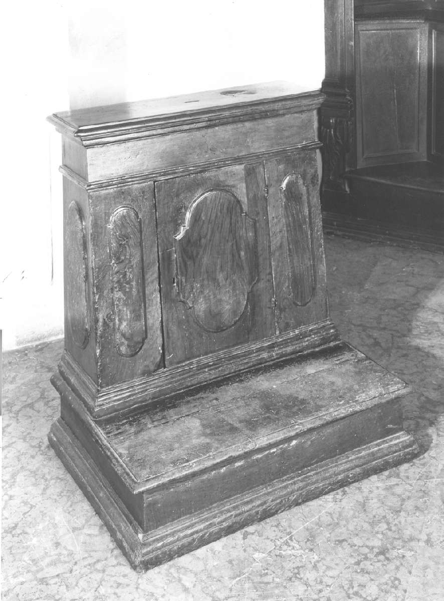 inginocchiatoio - manifattura emiliana (sec. XVIII)