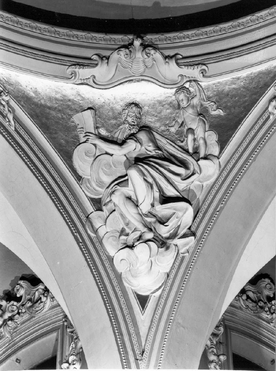 San Matteo Evangelista (rilievo, elemento d'insieme) di Schiassi Antonio (sec. XVIII)