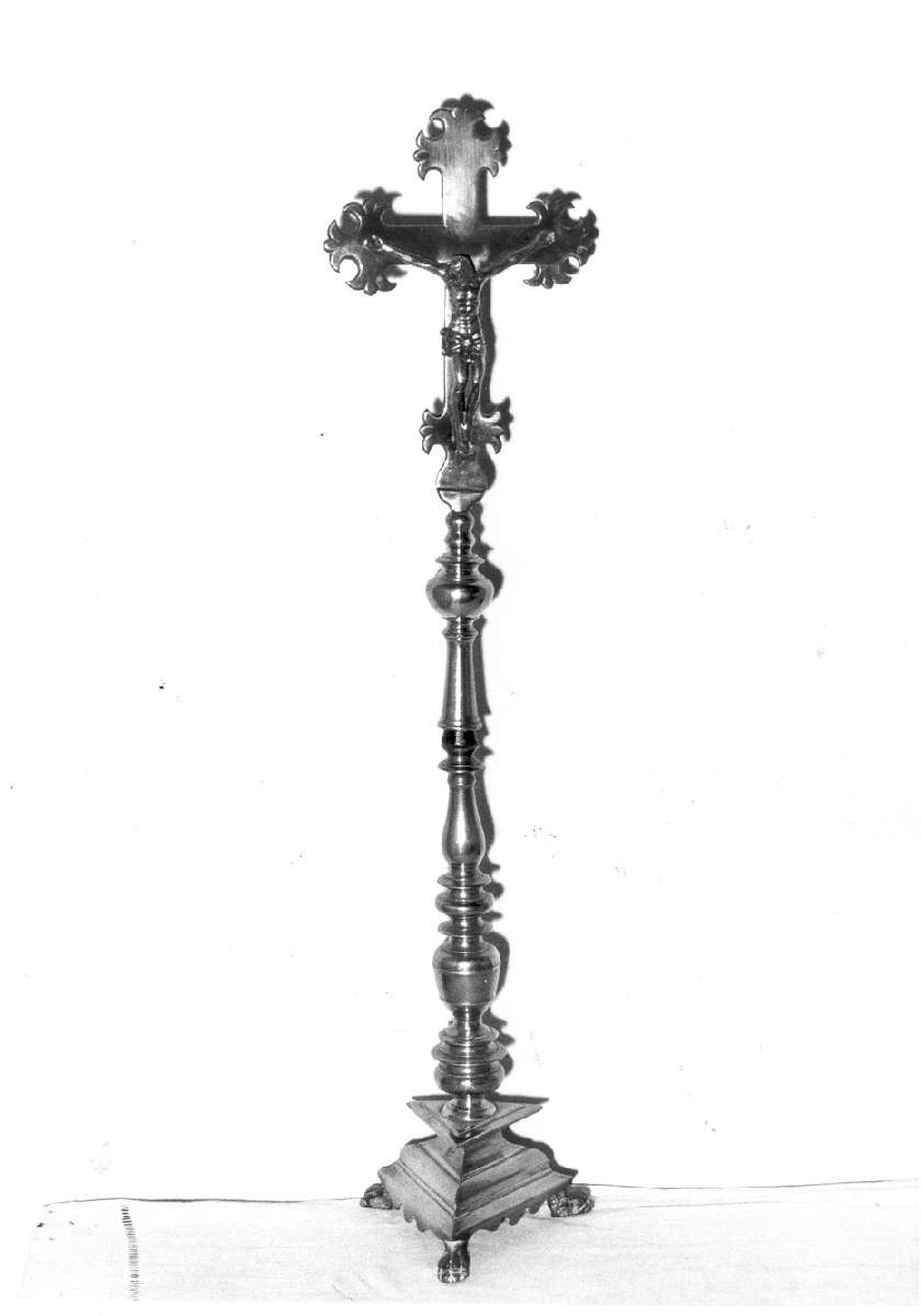 croce d'altare - manifattura reggiana (sec. XVIII)