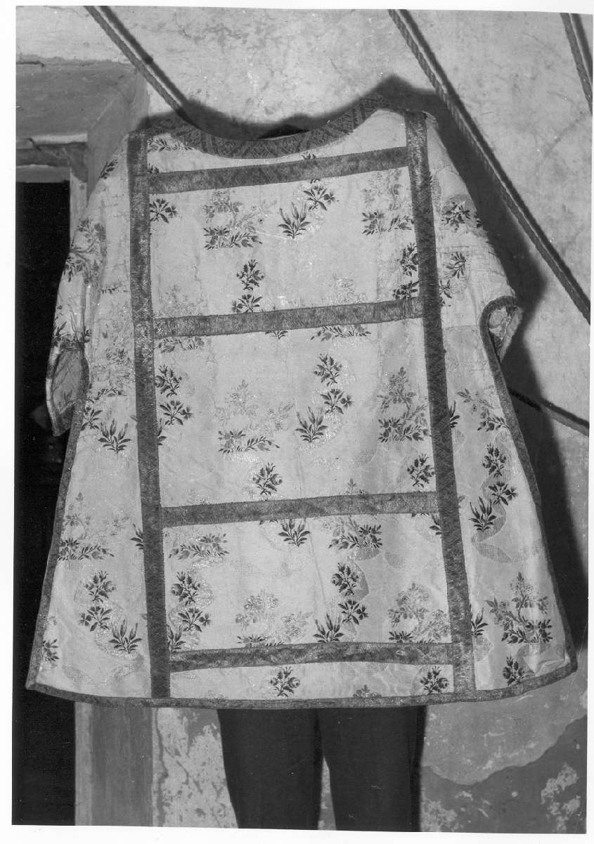 tunicella, serie - manifattura italiana (sec. XVIII)