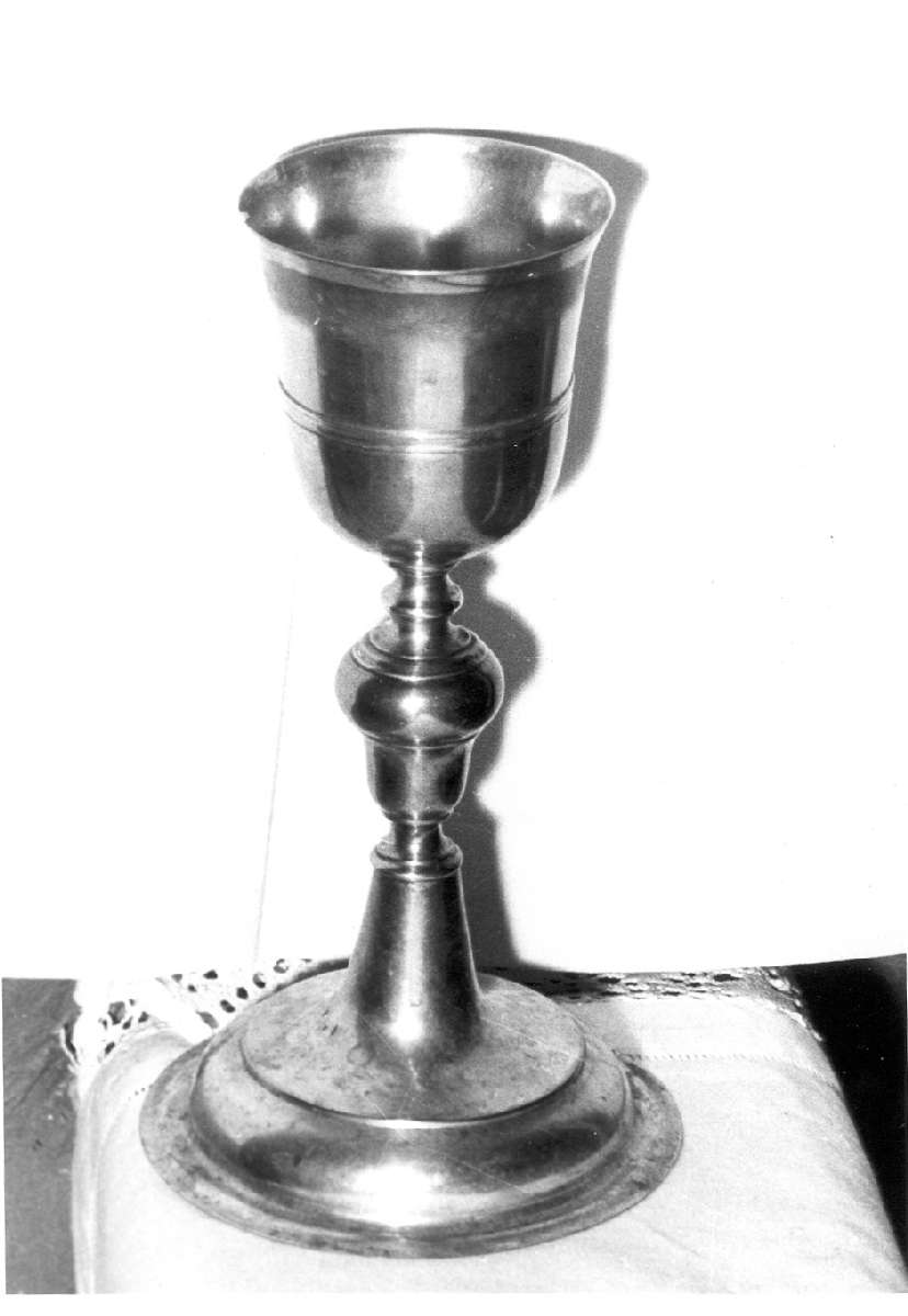 calice - manifattura reggiana (sec. XVIII)