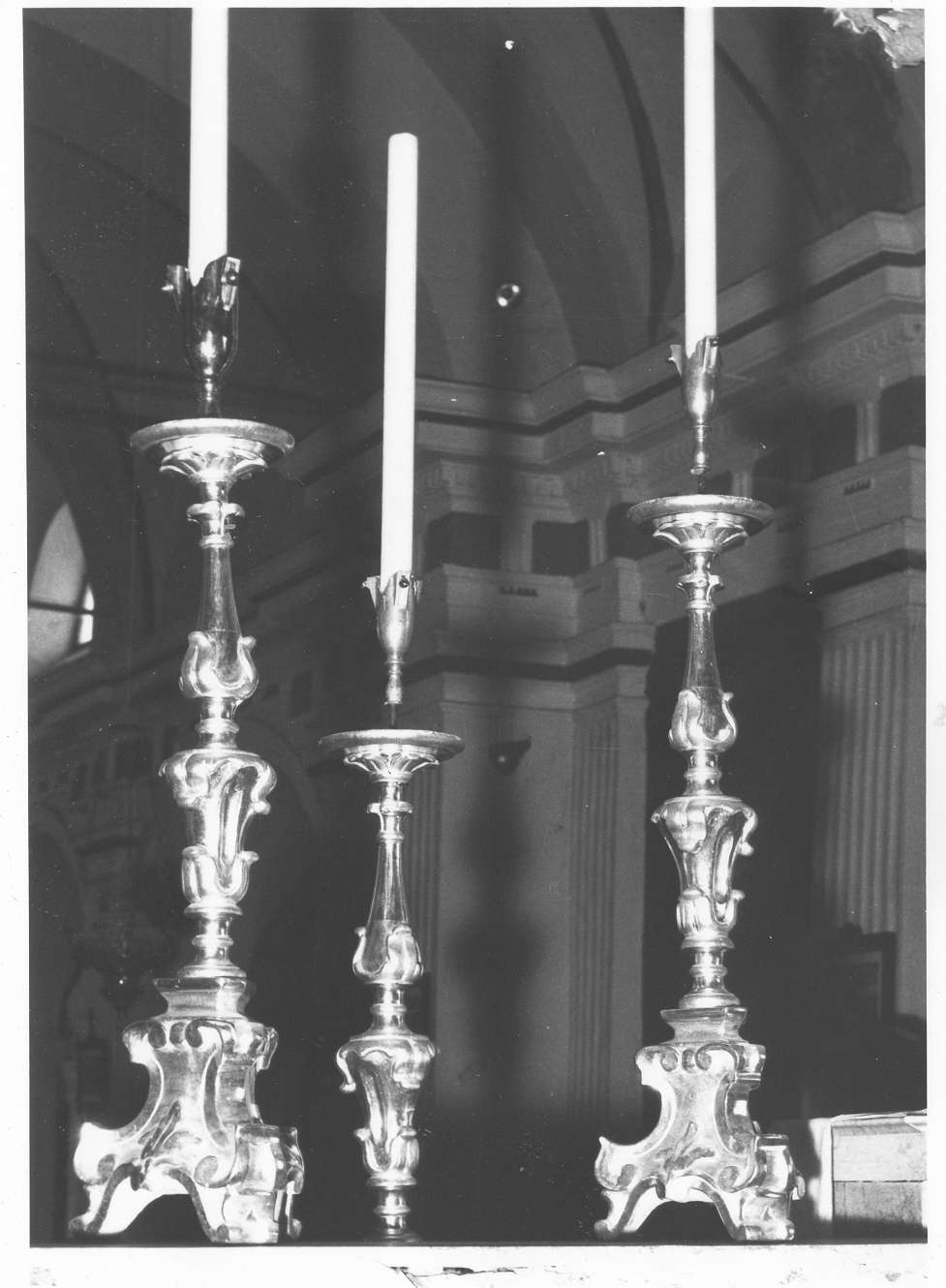 candeliere d'altare, serie - manifattura emiliana (fine/inizio secc. XVIII/ XIX)