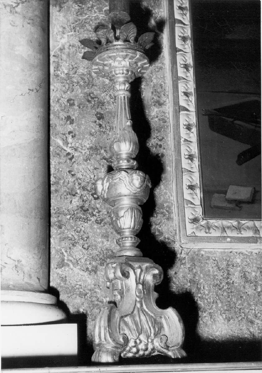 candeliere d'altare, serie - manifattura emiliana (ultimo quarto sec. XVIII)