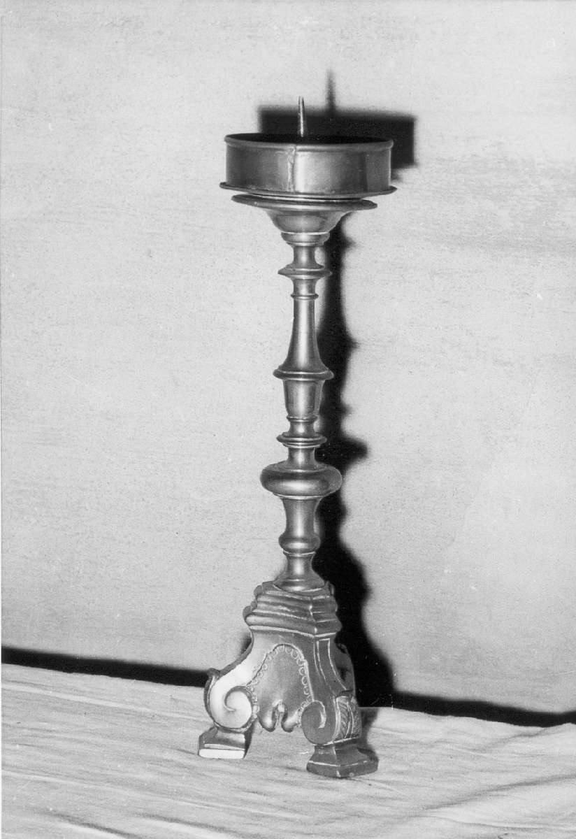 candeliere d'altare, serie - manifattura emiliana (seconda metà sec. XIX)