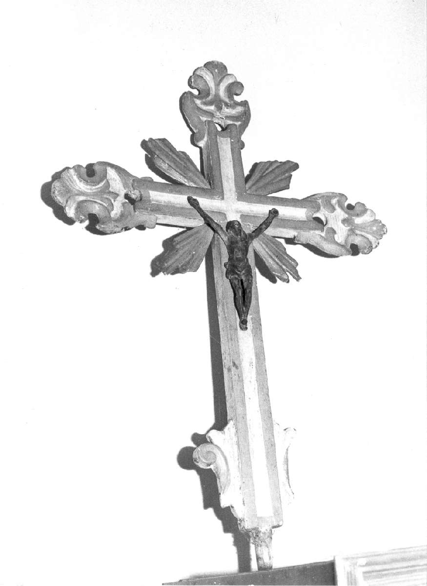 croce d'altare - manifattura emiliana (seconda metà sec. XVIII)