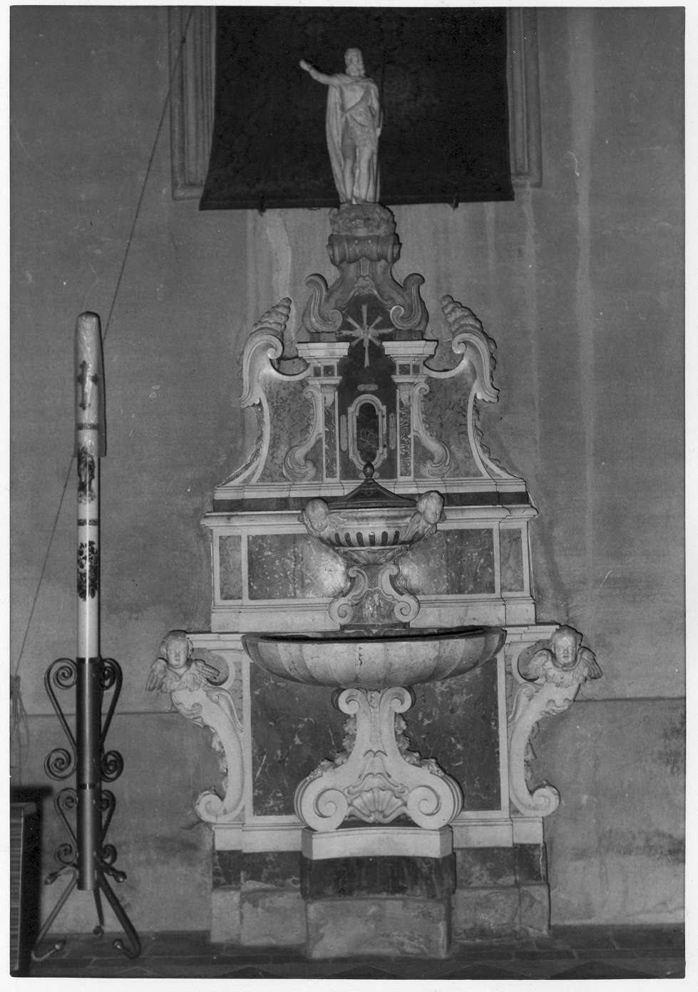 fonte battesimale - a vasca - manifattura reggiana (metà sec. XIX)