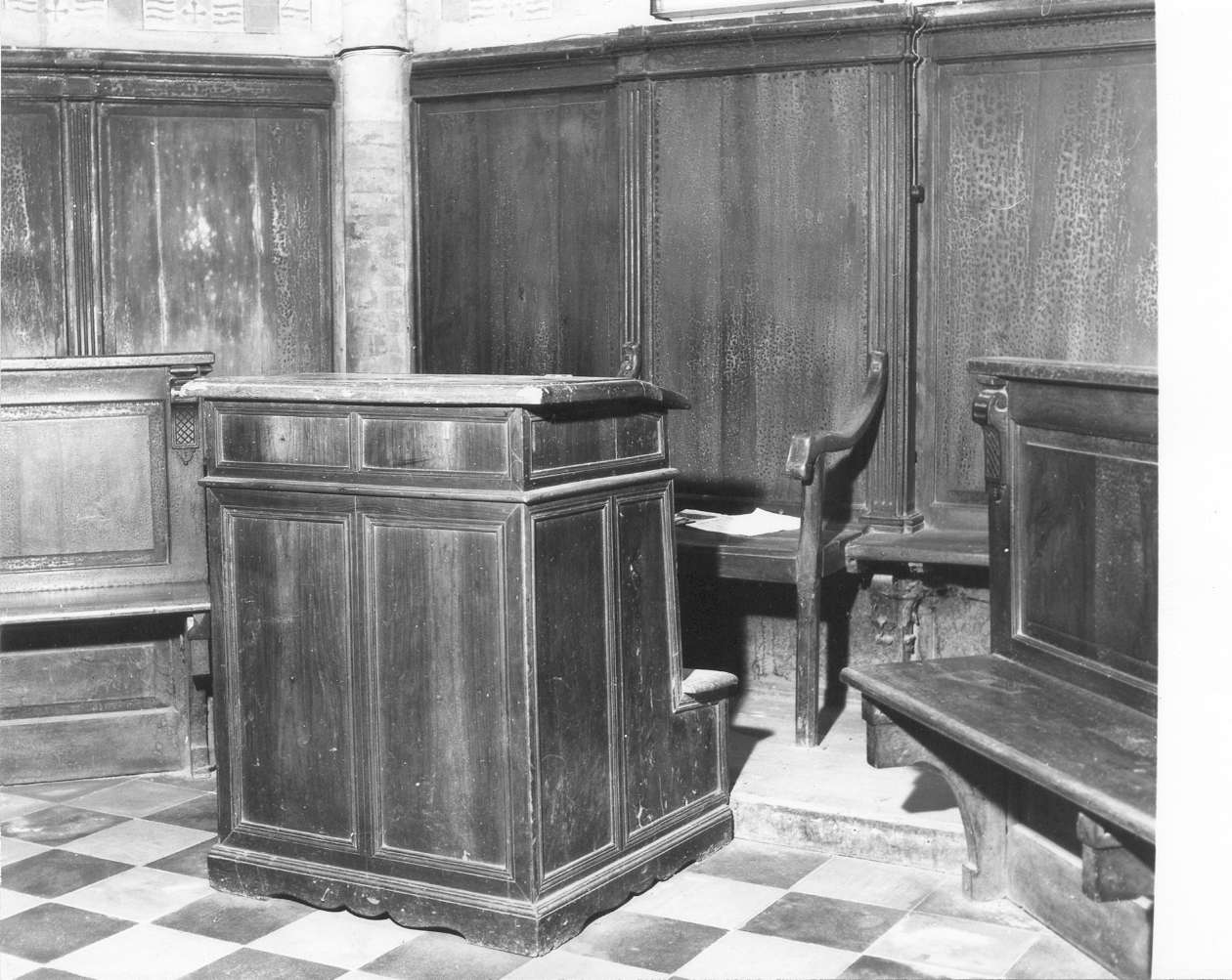 inginocchiatoio - manifattura reggiana (seconda metà sec. XVII)