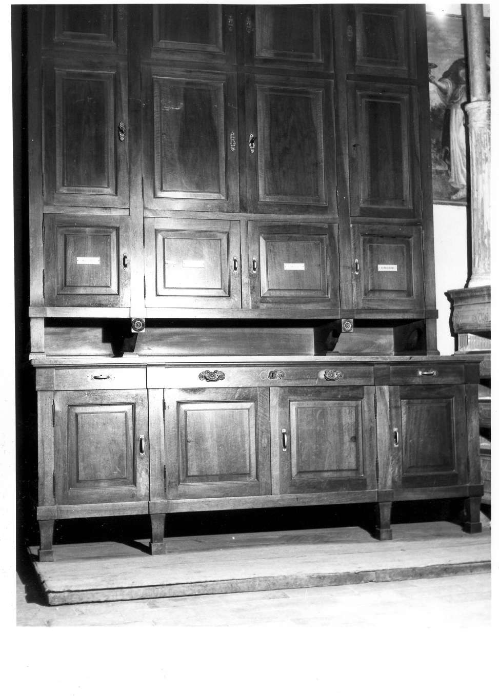 armadio da sacrestia - manifattura reggiana (seconda metà sec. XIX)