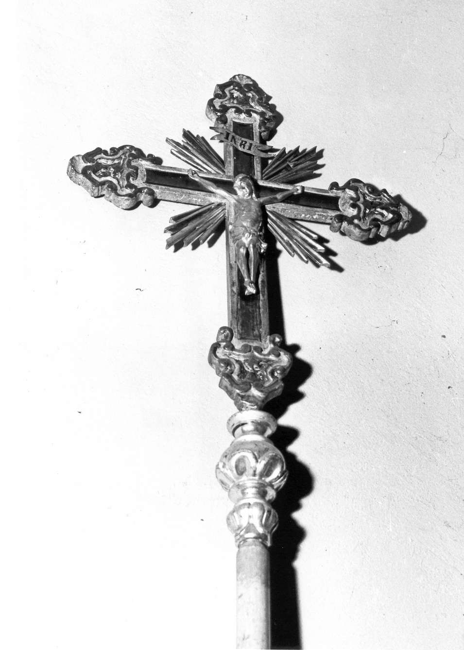 croce d'altare - manifattura emiliana (seconda metà sec. XVIII)