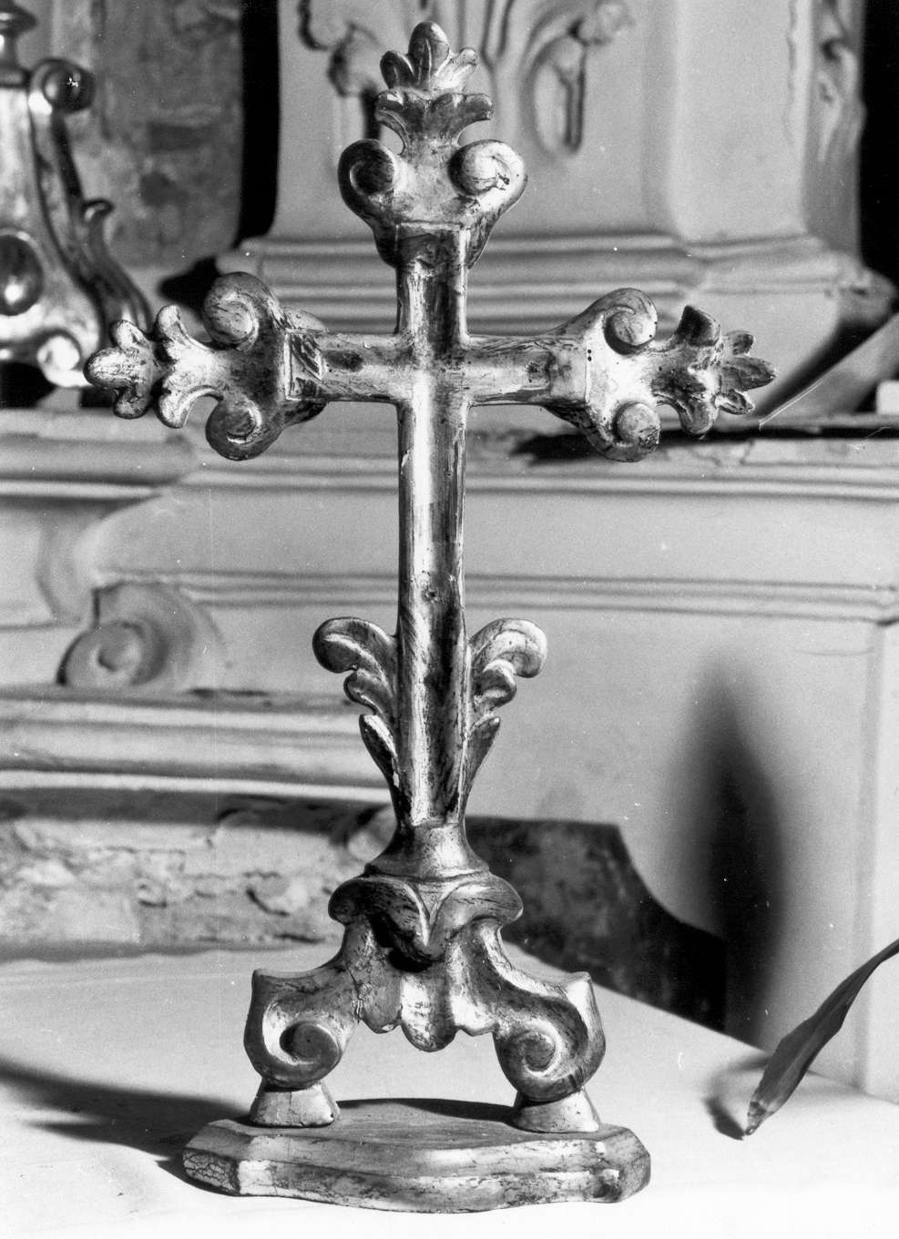 croce d'altare - manifattura emiliana (metà sec. XVIII)