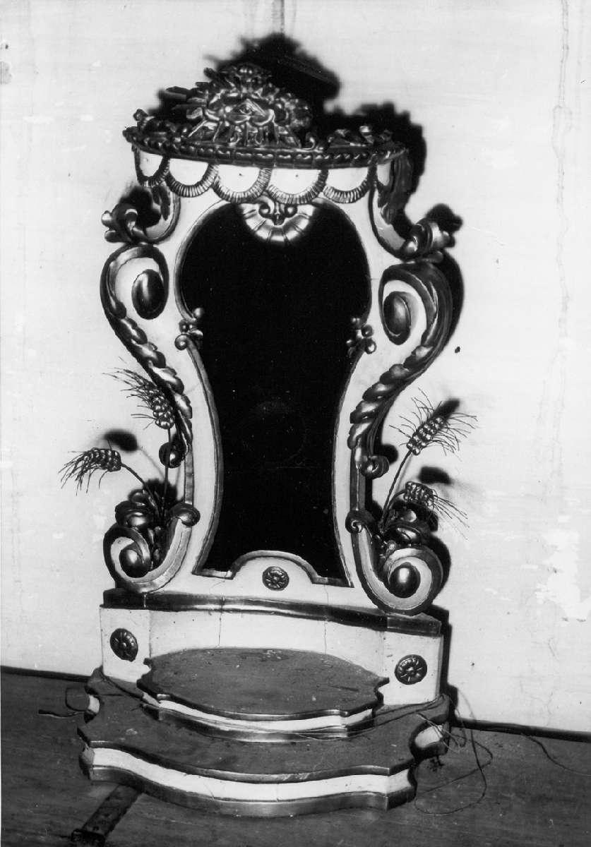 tronetto per esposizione eucaristica - manifattura emiliana (seconda metà sec. XVIII)