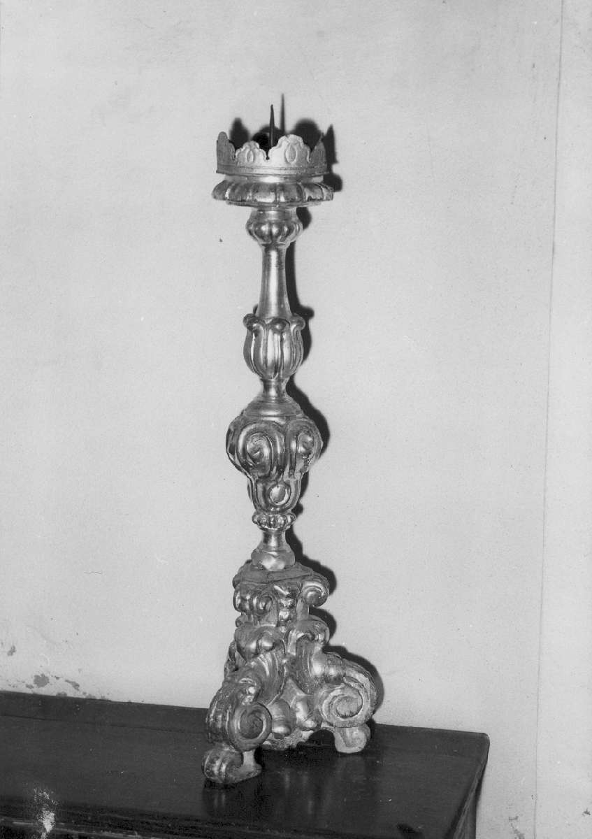 candeliere d'altare, serie - manifattura emiliana (fine sec. XVII)