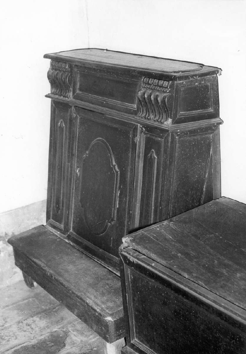 inginocchiatoio - manifattura emiliana (seconda metà sec. XVII)