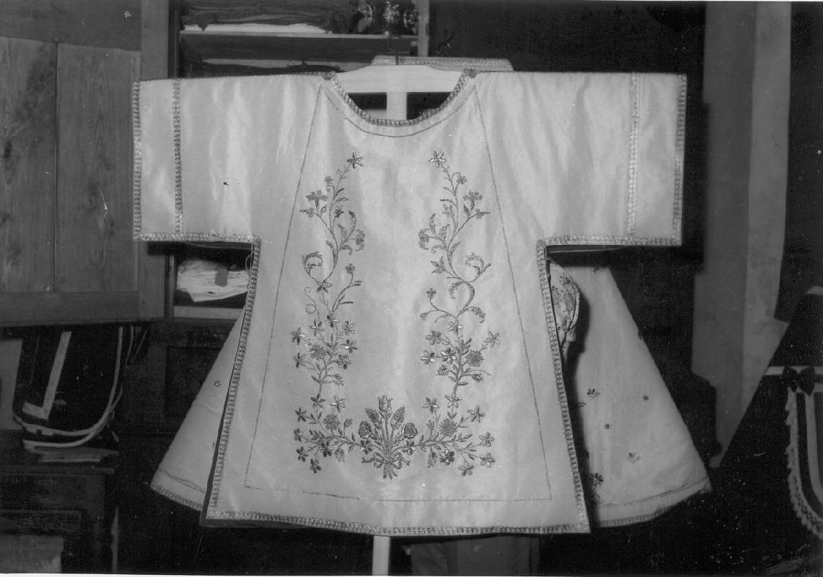 tunicella, serie - manifattura emiliana (prima metà sec. XIX)