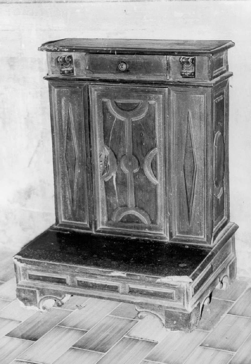inginocchiatoio - manifattura modenese (seconda metà sec. XVII)