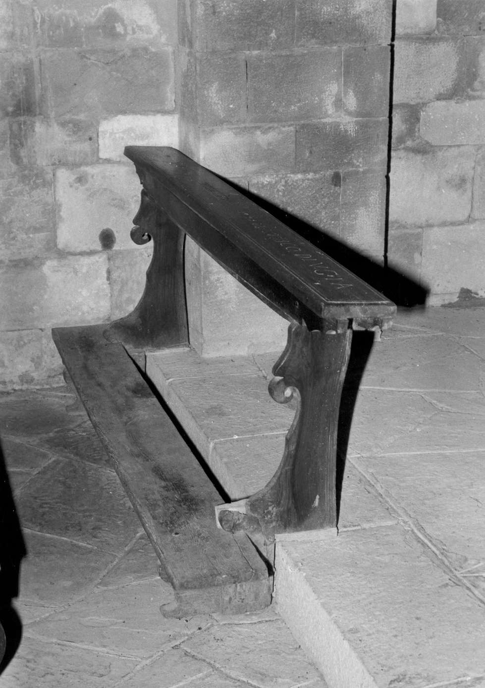 inginocchiatoio - manifattura reggiana (sec. XIX)