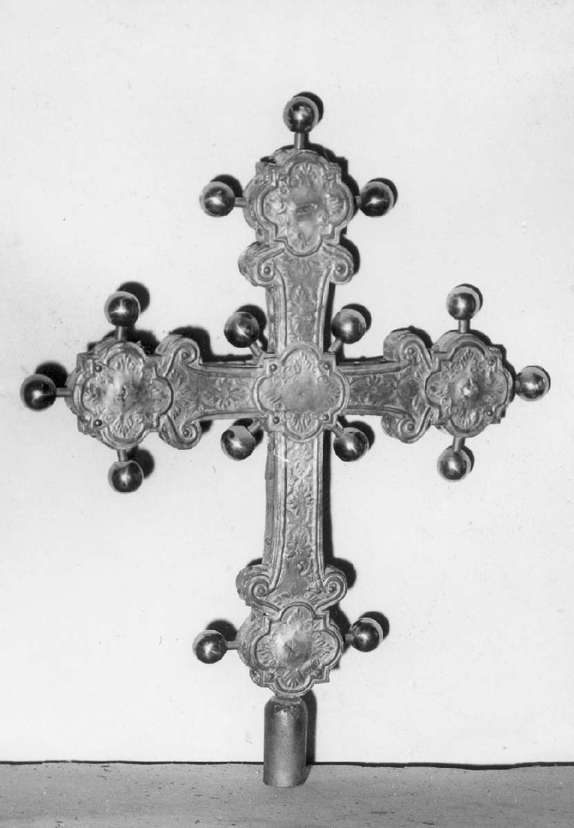 croce processionale - manifattura reggiana (prima metà sec. XVI)