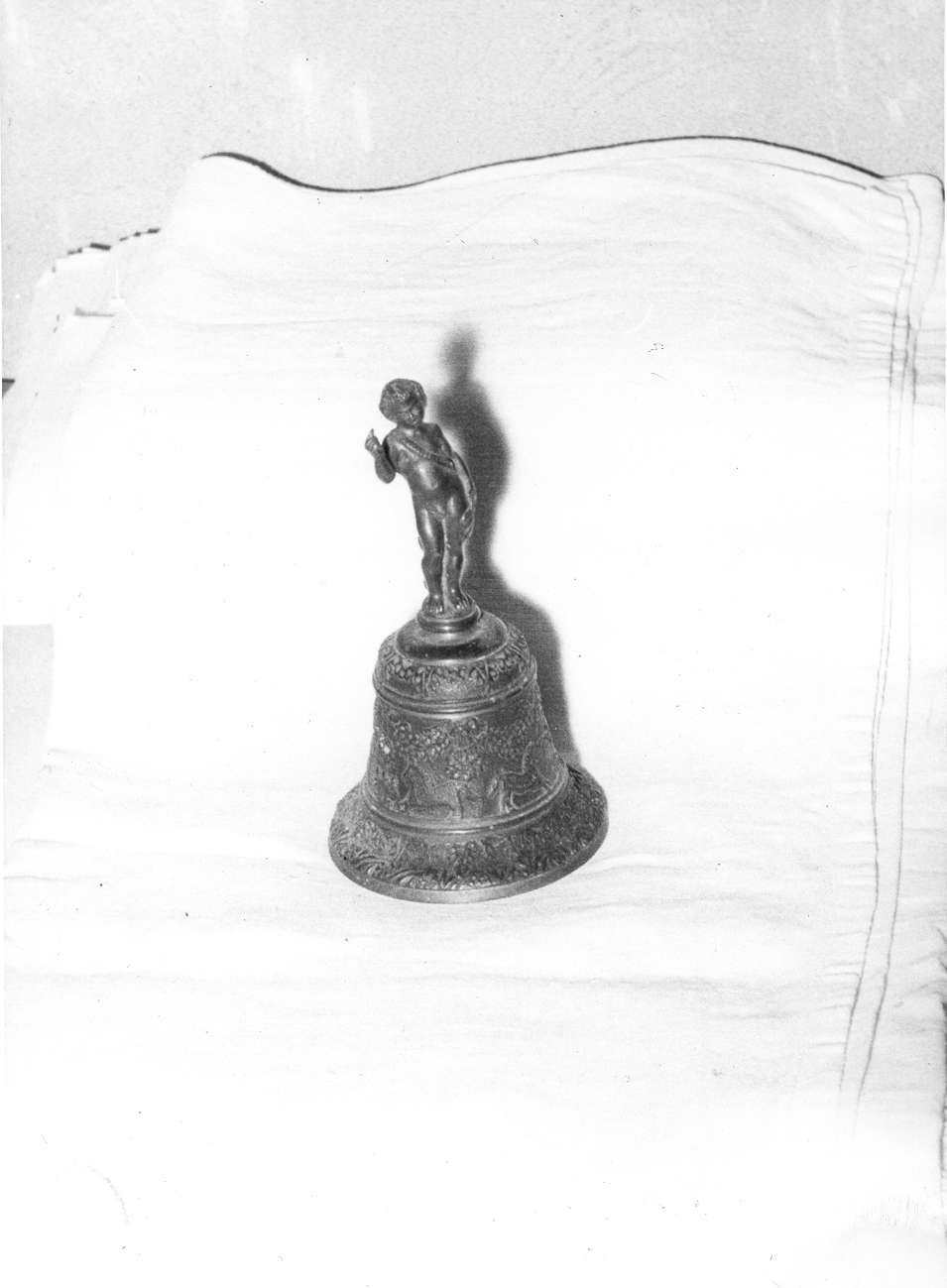 campanello - bottega di Castelli (seconda metà sec. XVI)