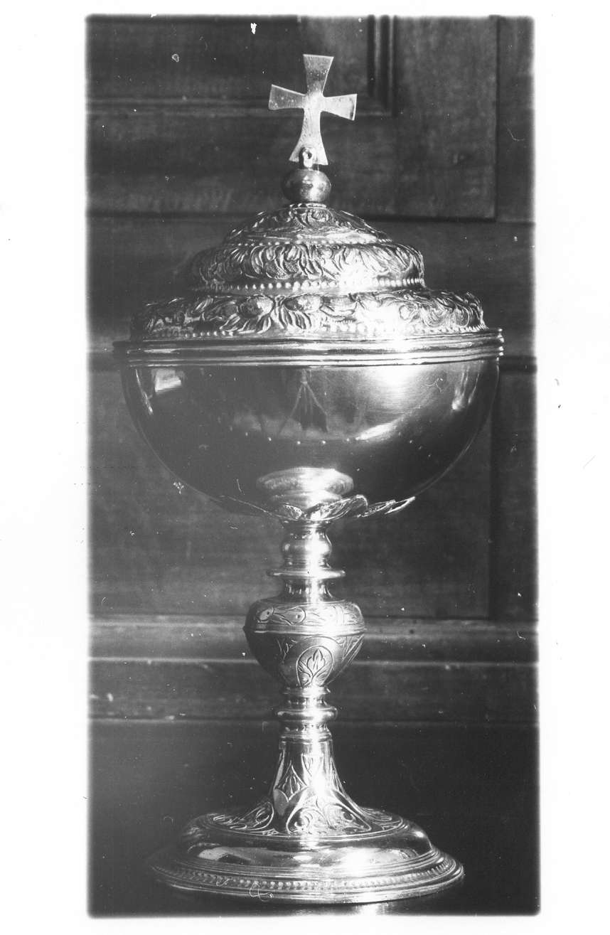 pisside - manifattura emiliana (prima metà sec. XVII)