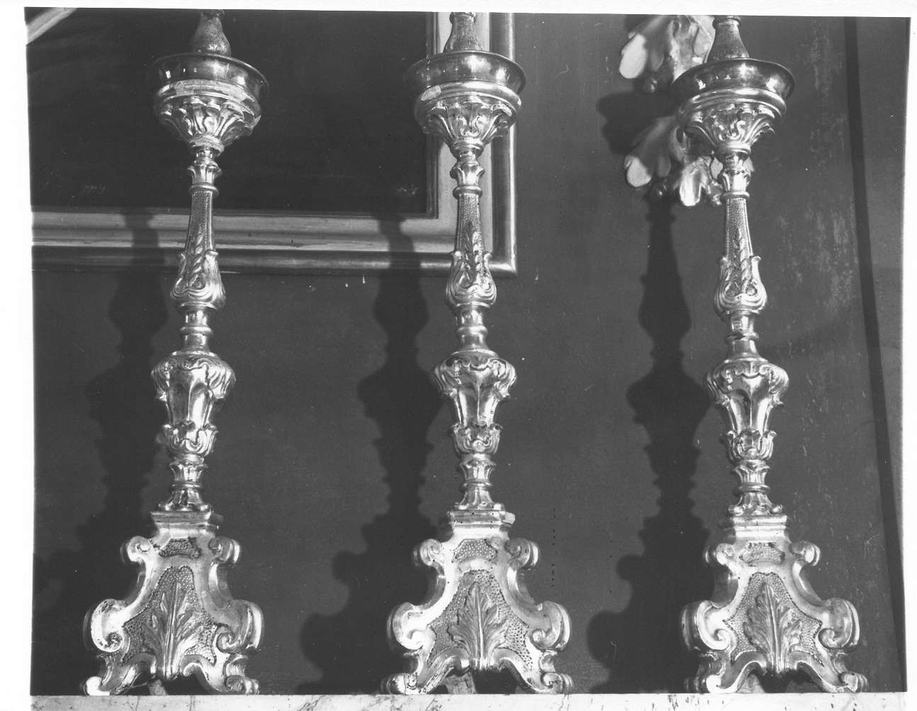 candeliere d'altare, serie - manifattura emiliana (seconda metà sec. XVIII)