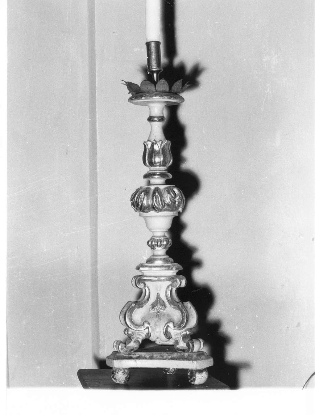 candeliere, serie - manifattura emiliano-lombarda (seconda metà sec. XVIII)