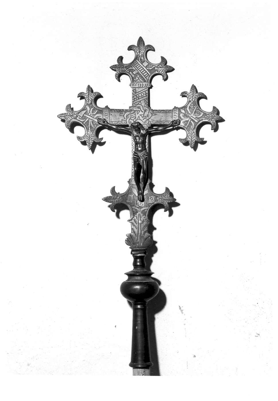 croce processionale - manifattura emiliana (fine/inizio secc. XVII/ XVIII)