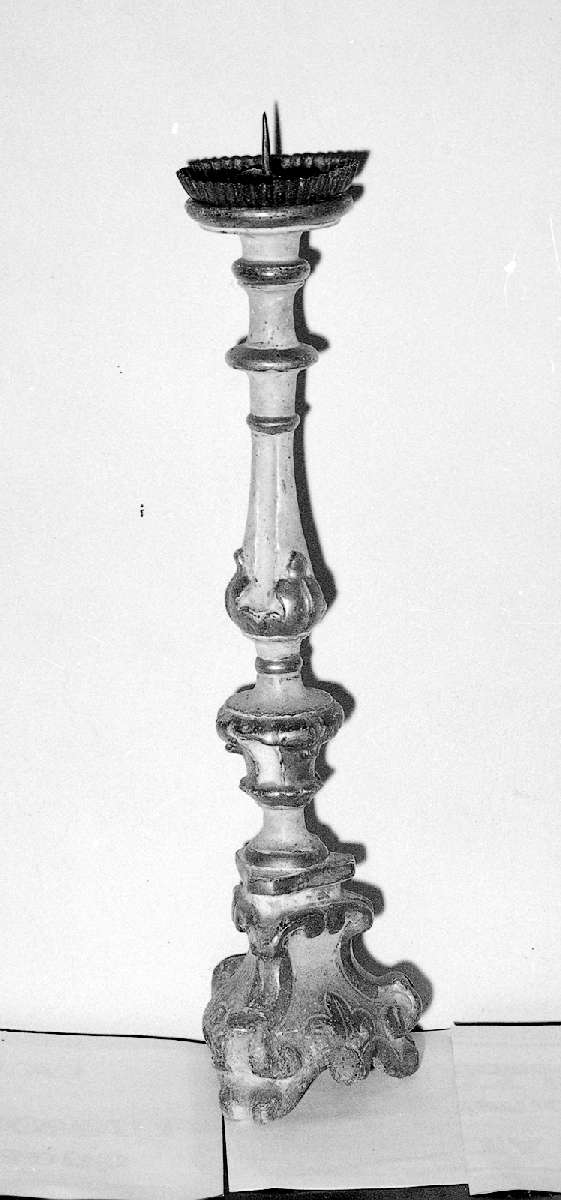 candeliere d'altare, serie - manifattura reggiana (fine/inizio secc. XVIII/ XIX)