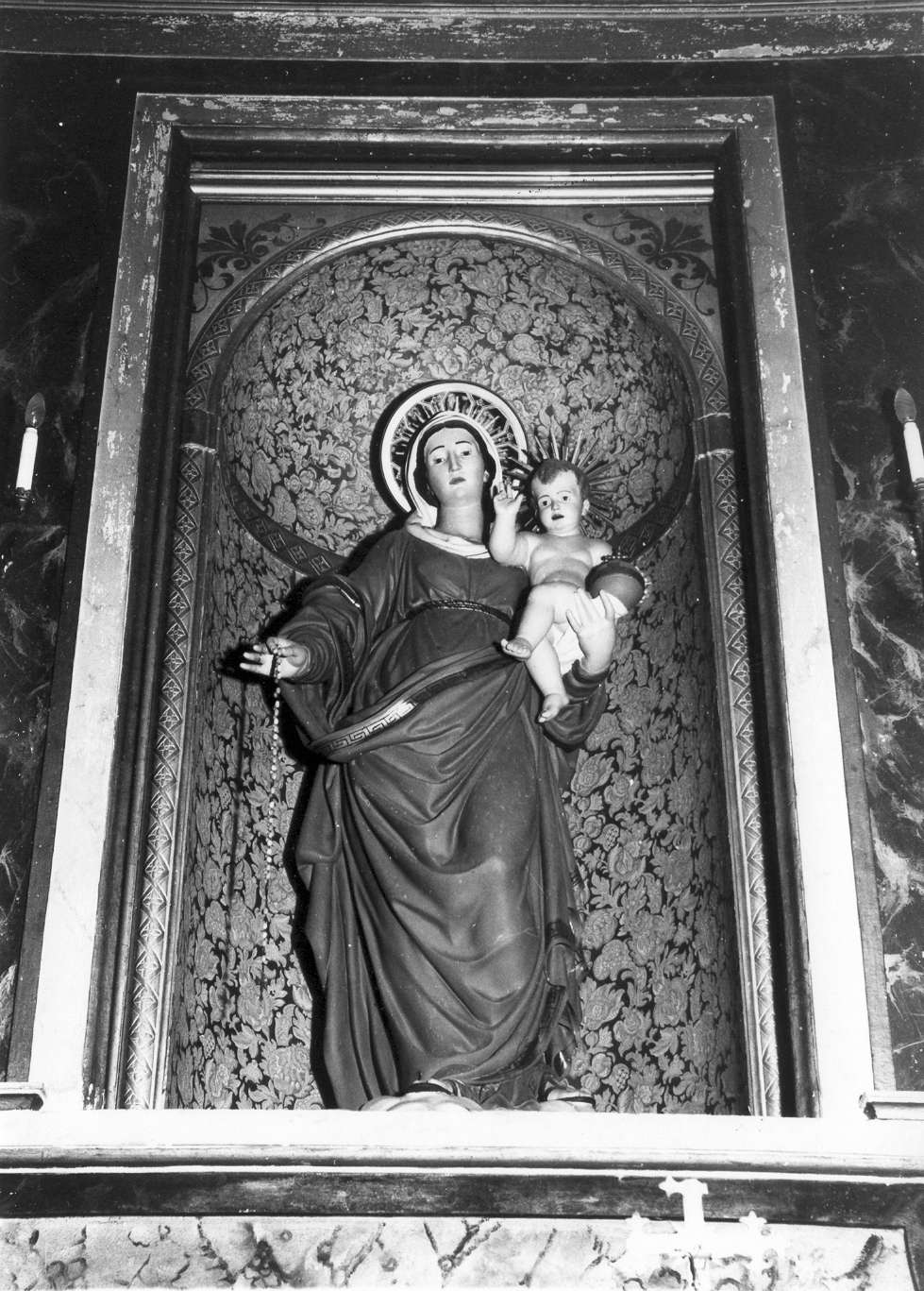 Madonna del Rosario (statua) di Ballanti Graziani Giovanni Battista (metà sec. XIX)