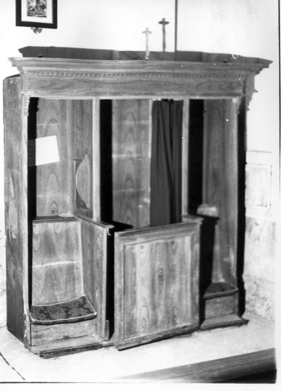 confessionale - manifattura reggiana (sec. XVII)