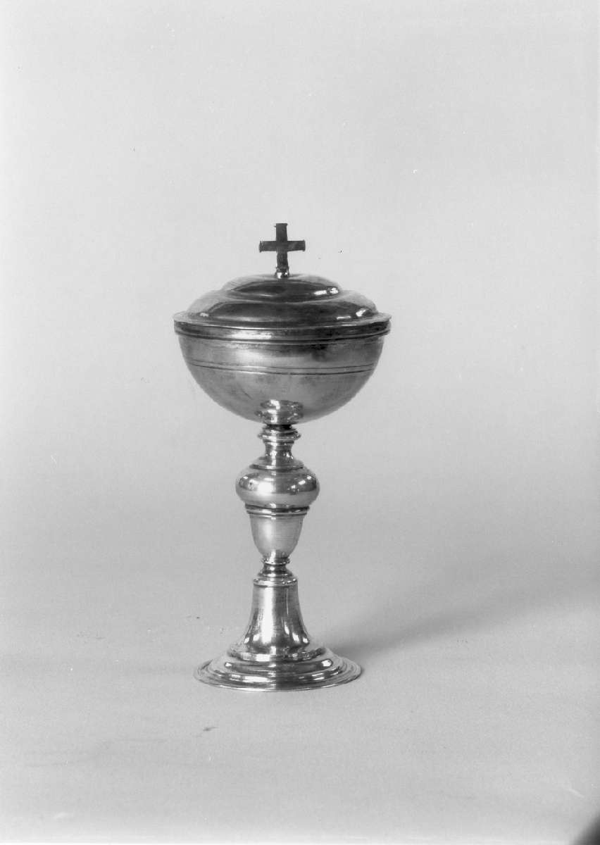 pisside da viatico - manifattura emiliana (prima metà sec. XVIII)