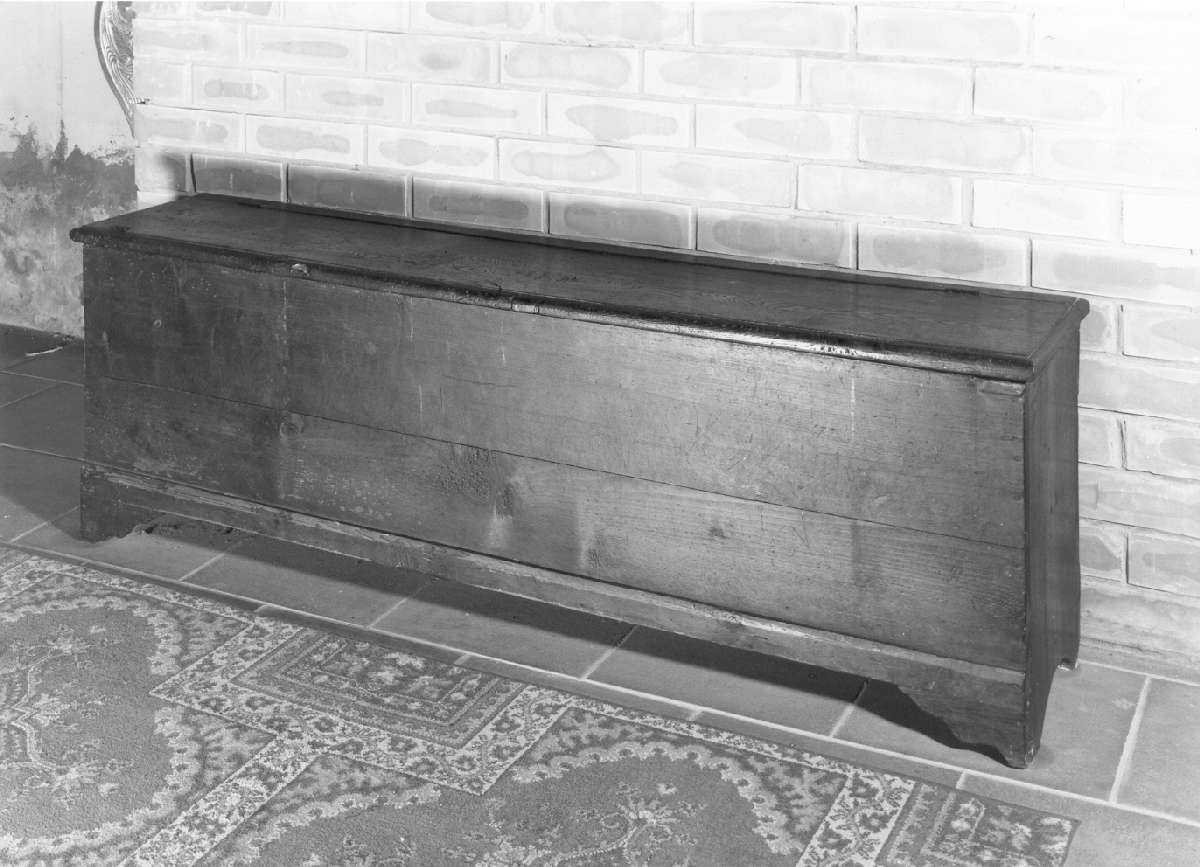 cassapanca - manifattura reggiana (sec. XIX)