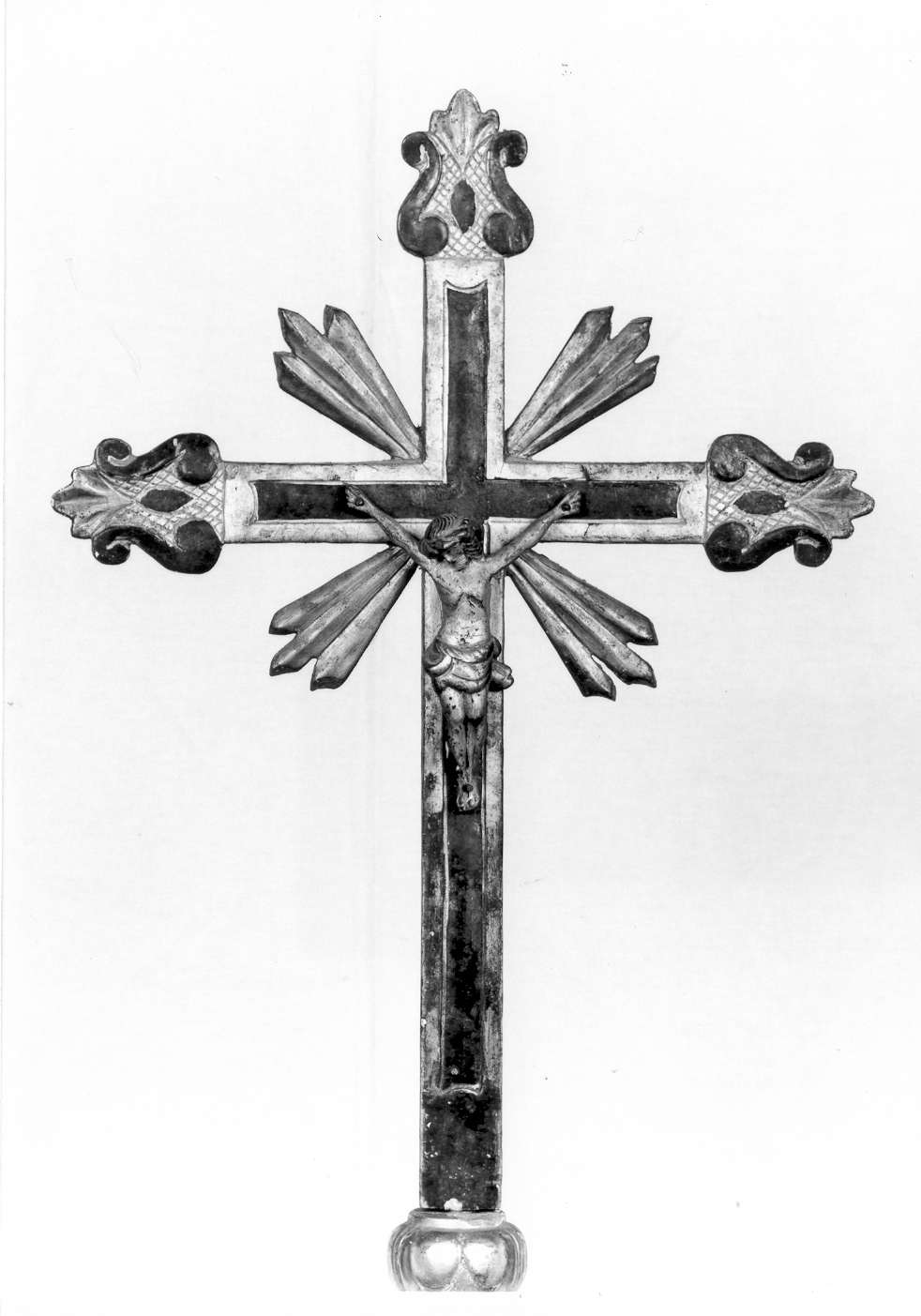 croce d'altare - manifattura emiliana (seconda metà sec. XVIII)