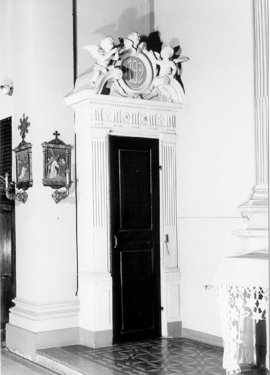 mostra di porta, serie - manifattura emiliana (sec. XVIII)