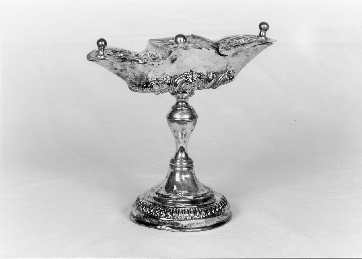 navicella portaincenso - manifattura emiliana (seconda metà sec. XIX)