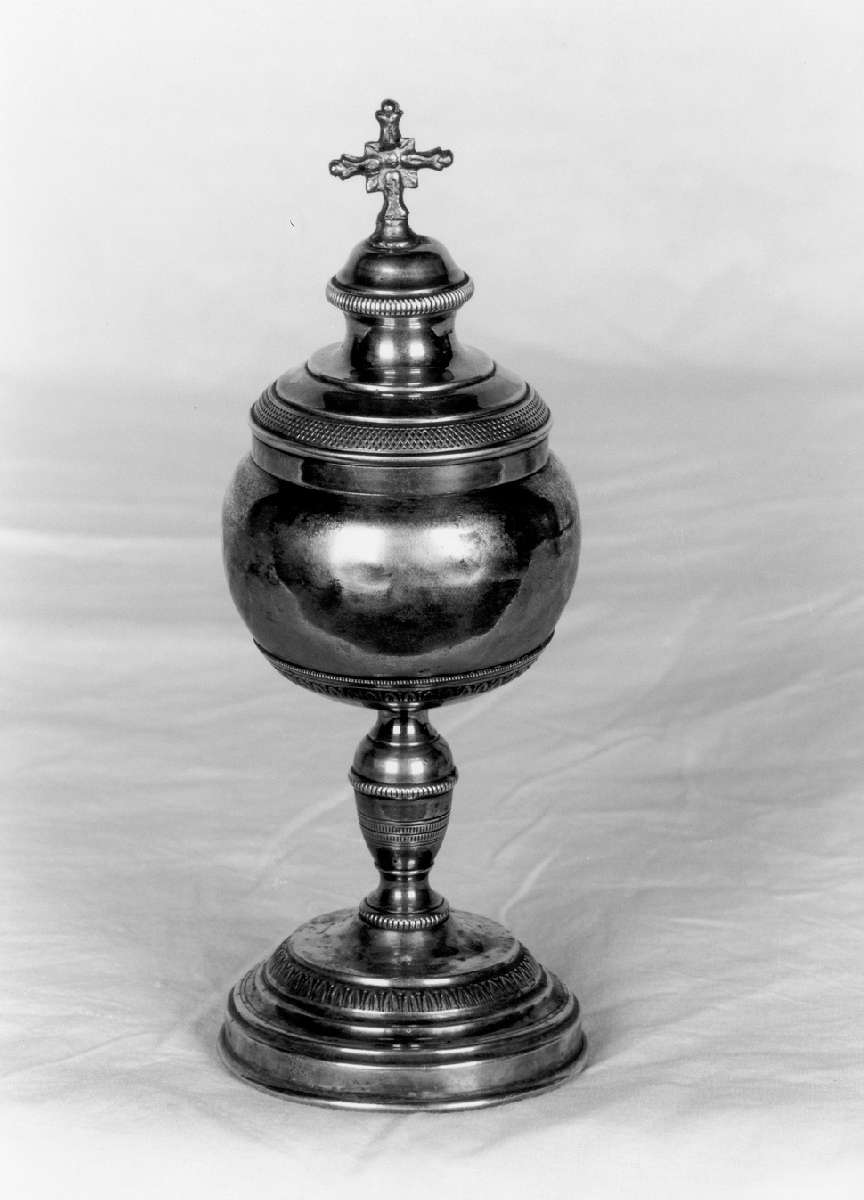 pisside - manifattura emiliana (metà sec. XIX)