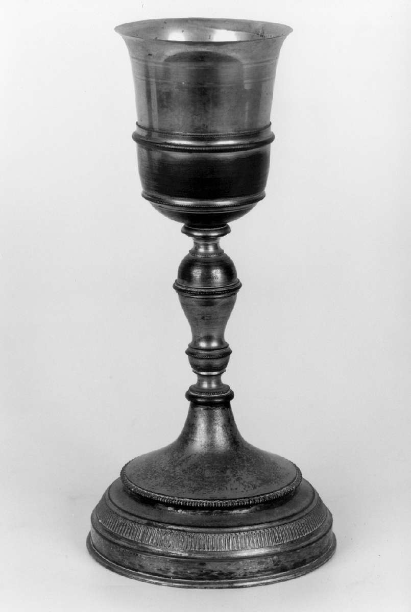 calice - produzione italiana (sec. XX)