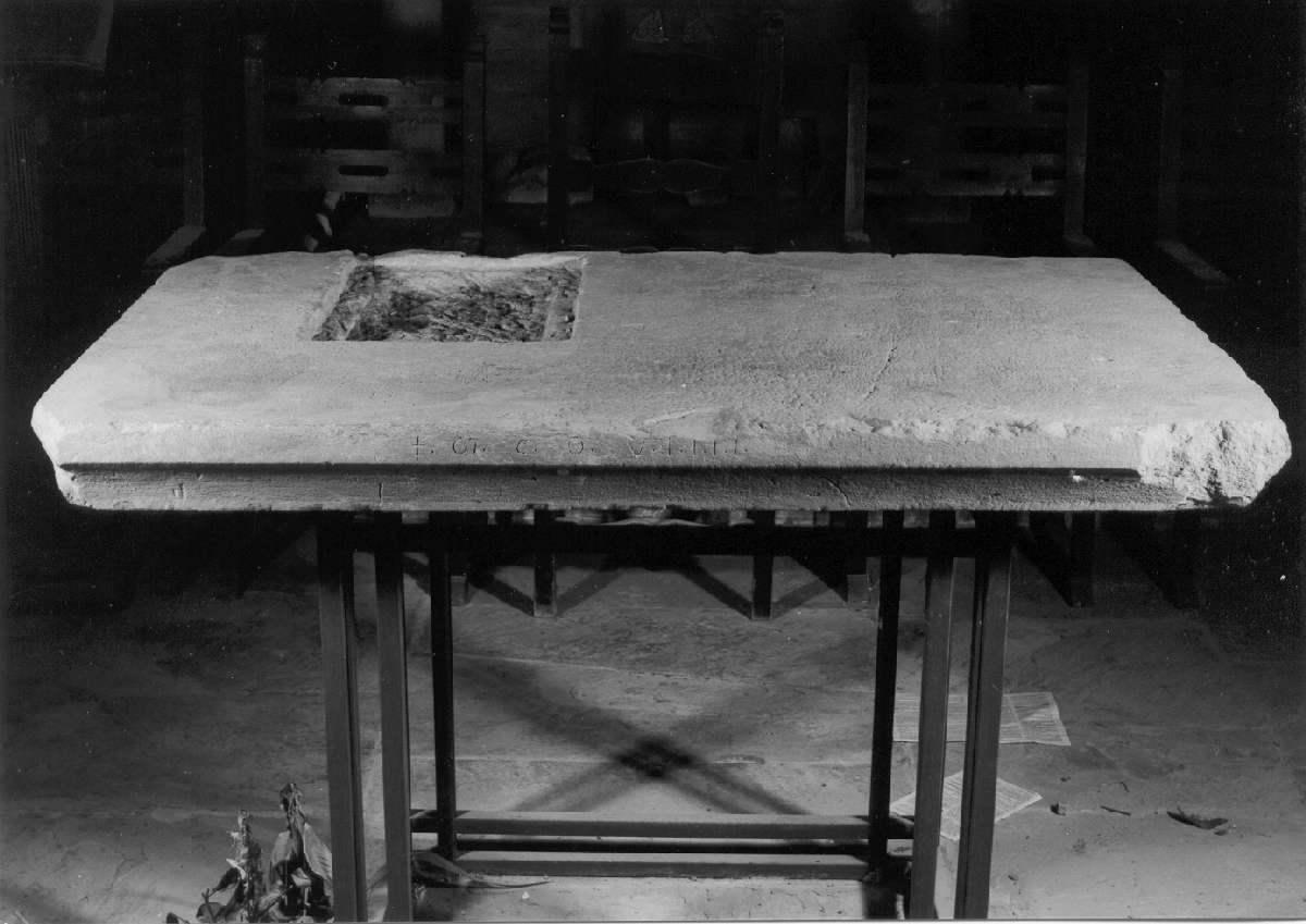 mensa d'altare - ambito Italia settentrionale (sec. XII)