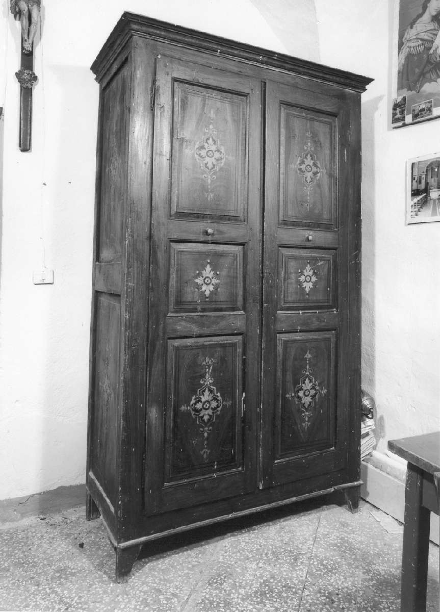 armadio - manifattura reggiana (seconda metà sec. XIX)