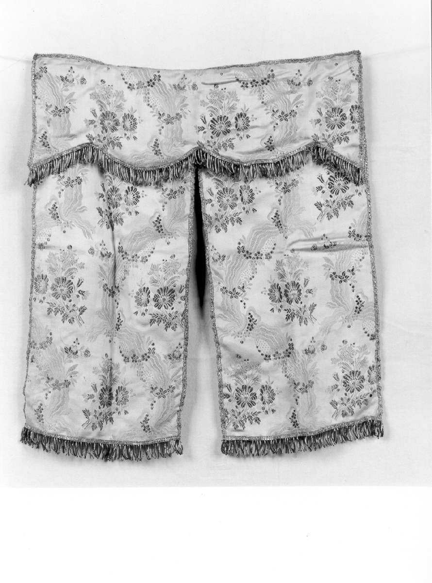 conopeo di tabernacolo - produzione italiana (primo quarto sec. XX)