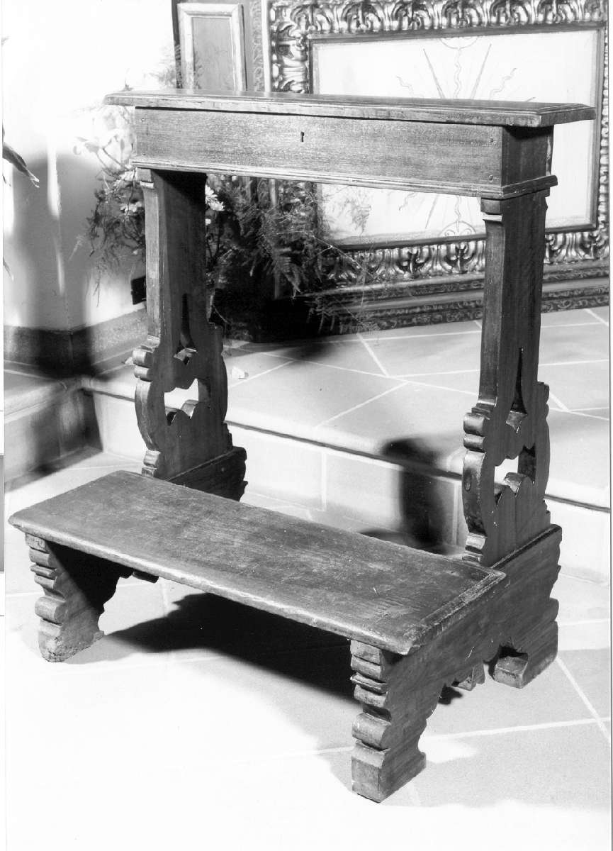 inginocchiatoio - manifattura reggiana (sec. XIX)