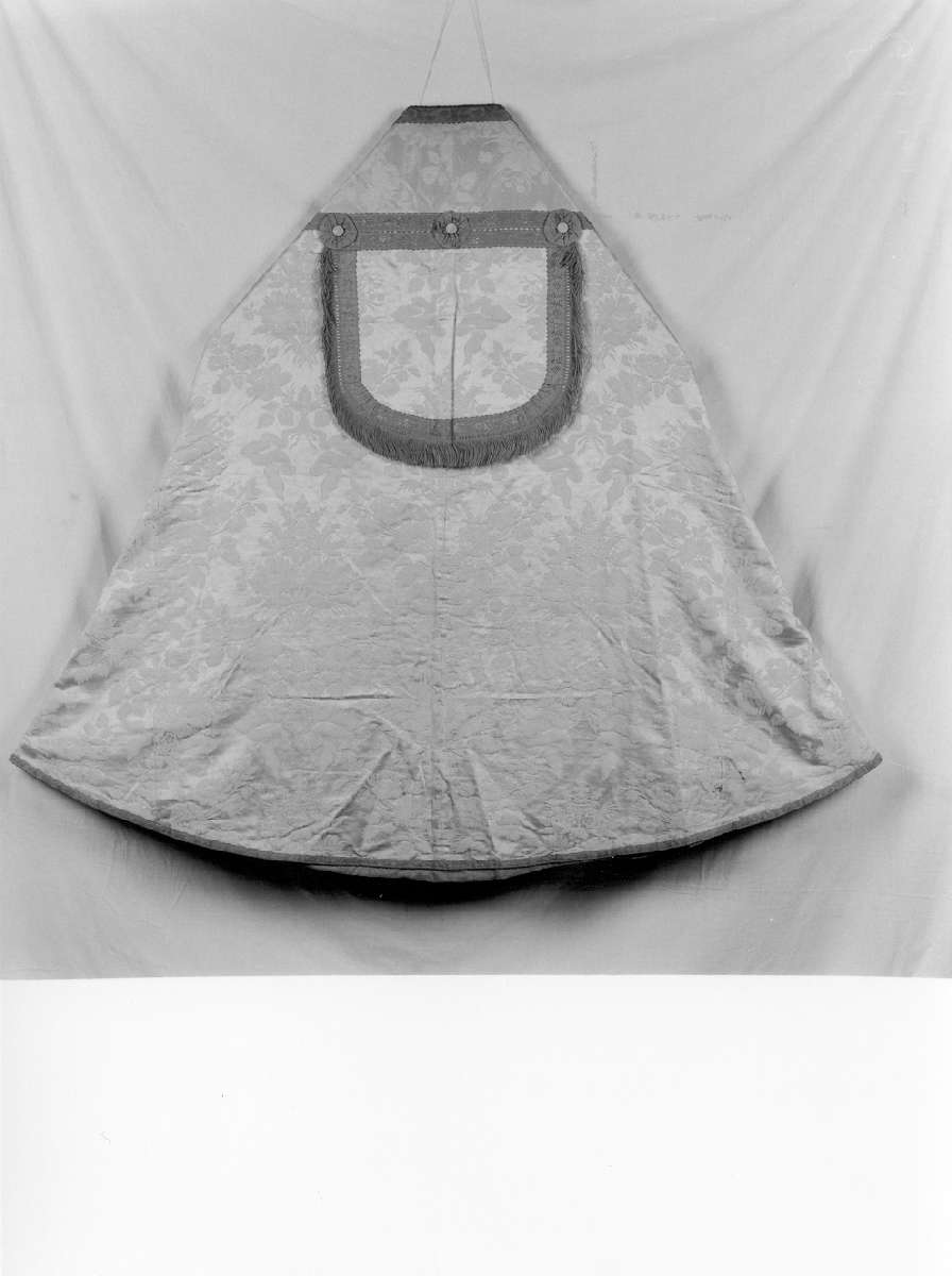 piviale - manifattura italiana (prima metà sec. XIX)