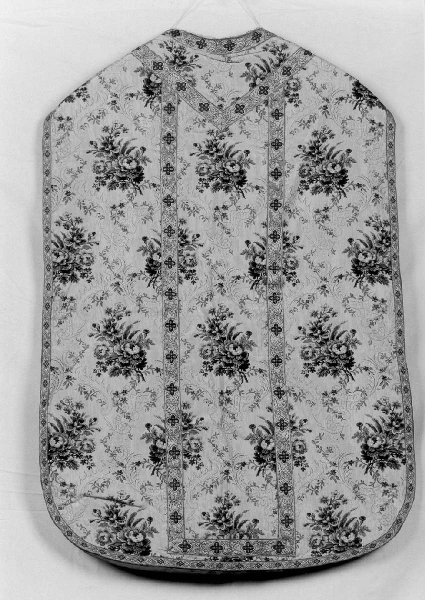 paramento liturgico, insieme - manifattura italiana (sec. XX)